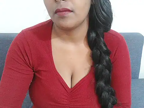 Snapshot of Its-rousee chatting on January 11, 2026, 5:47 am Its-rousee online show from January 11, 2026, 5:47 am