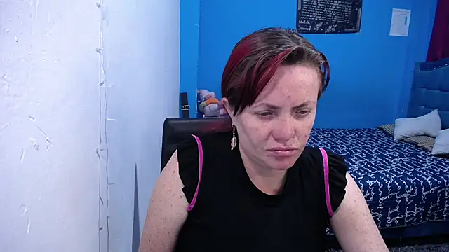 Snapshot of Annelis1 chatting on March 3, 2026, 7:21 pm Annelis1 online show from March 3, 2026, 7:21 pm