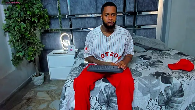 jay jhonson01 online show from March 27, 2026, 4:32 am