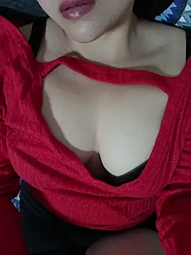 laura395 online show from December 14, 2025, 8:25 pm