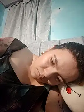 Krolaykate online show from March 5, 2026, 2:41 am