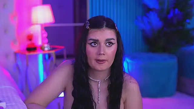 LexaRhodes online show from January 7, 2026, 3:28 pm