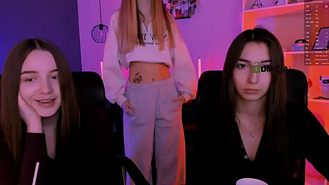 mila firee online show from April 8, 2026, 8:27 am