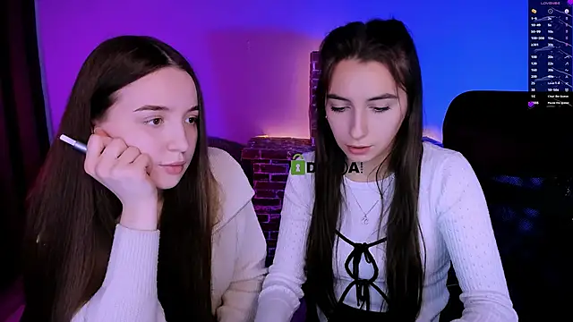 Snapshot of mila_firee chatting on January 10, 2026, 10:10 am mila firee online show from January 10, 2026, 10:10 am