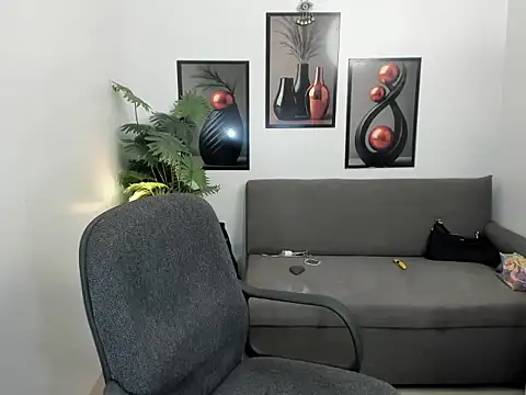 XStellaCox online show from July 10, 2026, 6:13 am