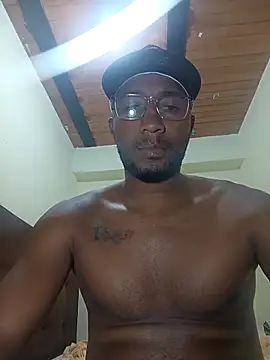 Snapshot of big_black27 chatting on January 15, 2026, 6:33 pm big black27 online show from January 15, 2026, 6:33 pm