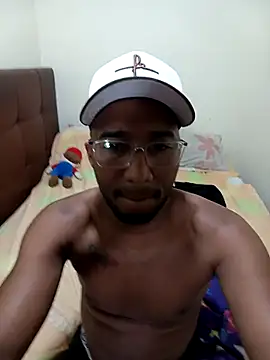 Snapshot of big_black27 chatting on January 8, 2026, 12:49 am big black27 online show from January 8, 2026, 12:49 am