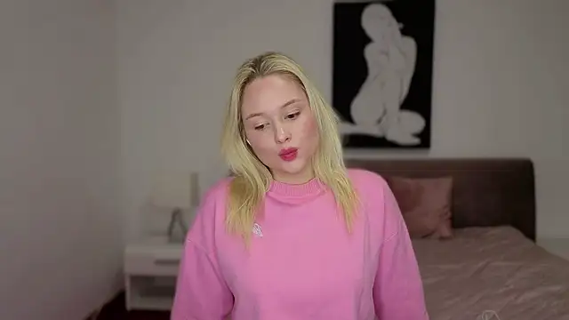 Jessiestar  online show from February 15, 2026, 7:35 pm