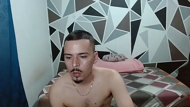 Snapshot of andyyboy chatting on January 7, 2026, 10:59 pm andyyboy online show from January 7, 2026, 10:59 pm