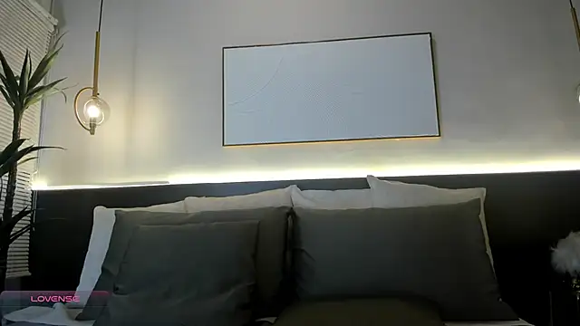 gabyvega1 online show from February 22, 2026, 12:07 pm