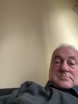 csikar online show from April 13, 2026, 12:09 pm