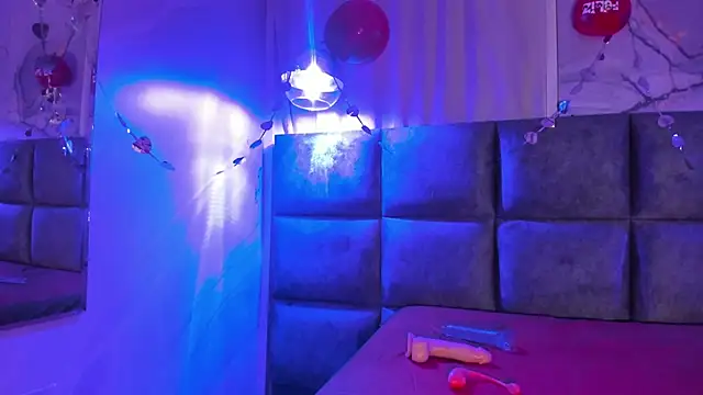 Victoria01  online show from February 15, 2026, 3:07 am