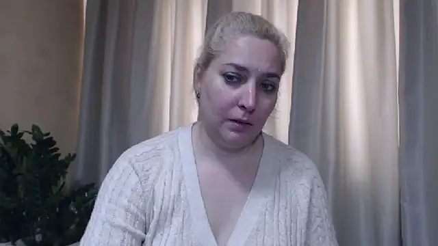 sweetpussy13 online show from May 16, 2026, 5:17 am