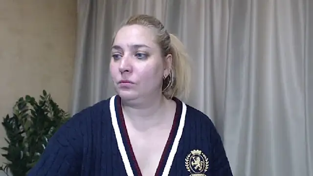 sweetpussy13 online show from February 22, 2026, 8:49 am