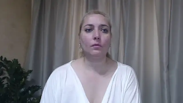 sweetpussy13 online show from June 10, 2026, 5:41 am