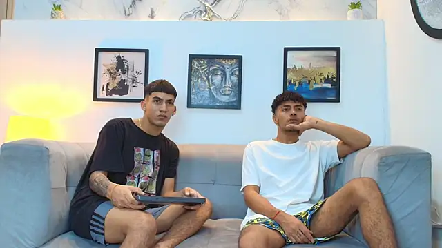 Snapshot of DIAMOND_BLACKS chatting on February 13, 2026, 7:30 am DIAMOND BLACKS online show from February 13, 2026, 7:30 am