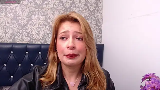  naughty angel  online show from February 17, 2026, 9:01 pm