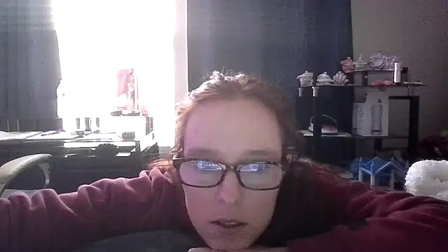 Snapshot of redremmi chatting on February 24, 2026, 10:43 pm redremmi online show from February 24, 2026, 10:43 pm