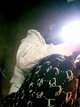 Happy sexyx online show from January 16, 2026, 9:46 am