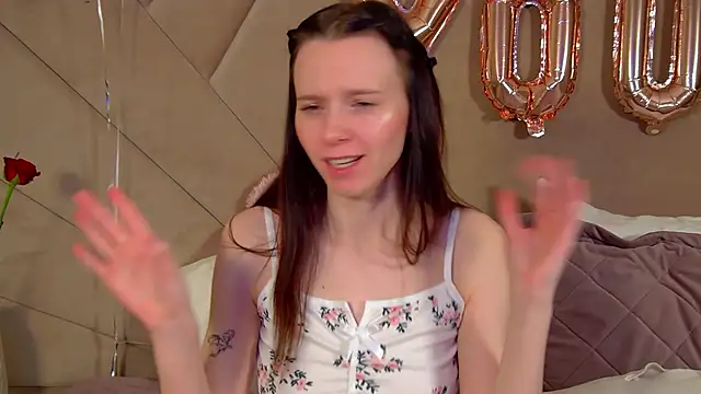 Snapshot of ArinaKubrick chatting on February 20, 2026, 4:20 pm ArinaKubrick online show from February 20, 2026, 4:20 pm