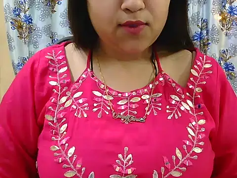 sexy-shikha79 online show from February 5, 2026, 4:41 am