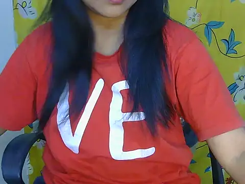 Cristina love69 online show from March 12, 2026, 2:54 pm