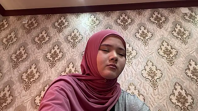 Snapshot of Katepleaurxo chatting on March 13, 2026, 5:45 am Katepleaurxo online show from March 13, 2026, 5:45 am