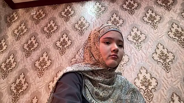 Snapshot of Katepleaurxo chatting on February 25, 2026, 5:07 am Katepleaurxo online show from February 25, 2026, 5:07 am