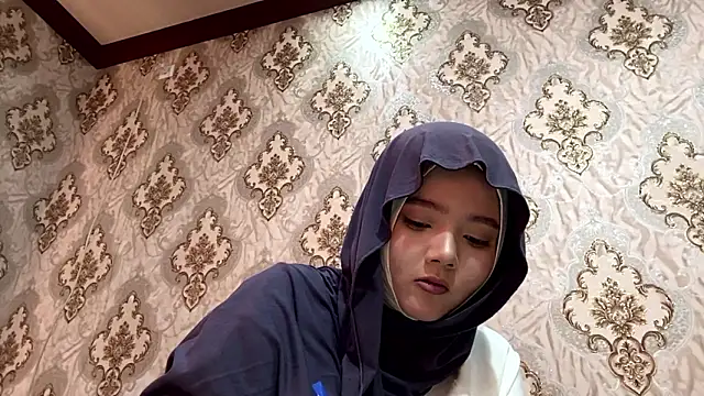 Snapshot of Katepleaurxo chatting on February 20, 2026, 6:19 am Katepleaurxo online show from February 20, 2026, 6:19 am