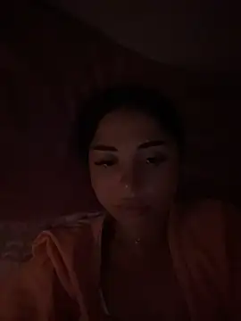 SilkyMira online show from May 12, 2026, 6:25 pm
