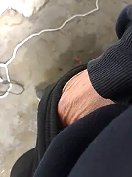 Snapshot of Mar81 chatting on February 9, 2026, 1:09 pm Mar81 online show from February 9, 2026, 1:09 pm