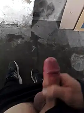 Snapshot of Mar81 chatting on February 10, 2026, 3:11 pm Mar81 online show from February 10, 2026, 3:11 pm