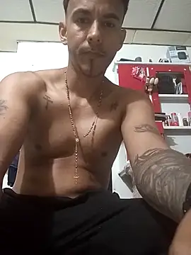 Marshallbronnxx online show from April 18, 2026, 12:24 am