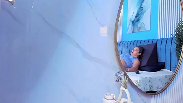 Snapshot of dahianeconnor chatting on January 8, 2026, 12:00 pm dahianeconnor online show from January 8, 2026, 12:00 pm