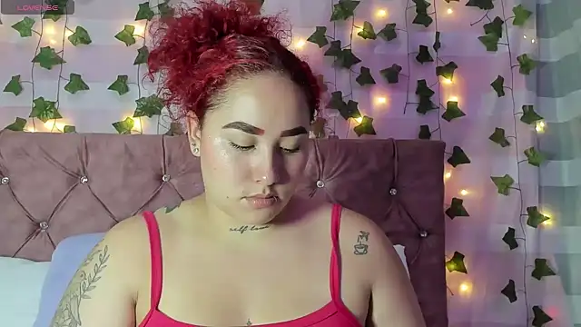 Snapshot of Ayla-marttinez chatting on March 28, 2026, 12:55 am Ayla-marttinez online show from March 28, 2026, 12:55 am