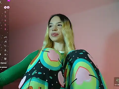 alina lee online show from December 14, 2025, 2:51 am