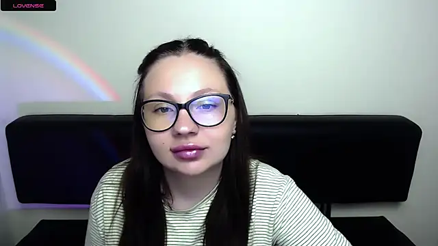 LiliaErmi online show from June 5, 2026, 6:52 am