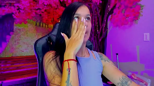 marahanson  online show from January 12, 2026, 2:02 pm