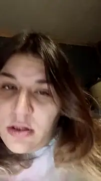 Snapshot of Justis88 chatting on December 15, 2025, 9:26 am Justis88 online show from December 15, 2025, 9:26 am