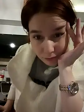 Atwsliiikizilll online show from January 6, 2026, 4:49 am