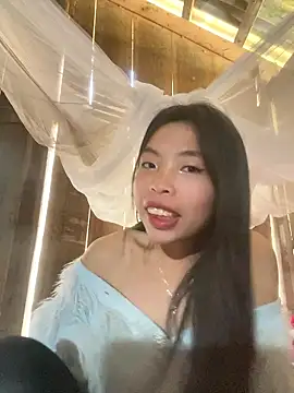 Snapshot of lux-su chatting on January 12, 2026, 4:52 am lux-su online show from January 12, 2026, 4:52 am