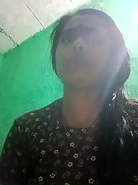 Arti hot44A online show from December 14, 2025, 3:39 pm