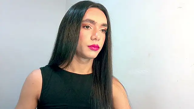 Sthefanyx2 online show from April 15, 2026, 1:00 am