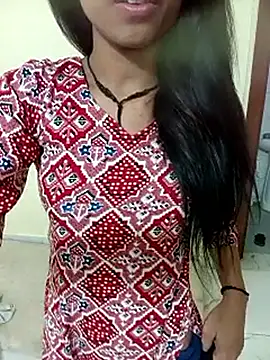 sexy shital online show from March 10, 2026, 2:32 pm