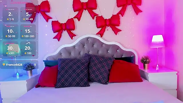 katymeaw online show from April 14, 2026, 1:43 am