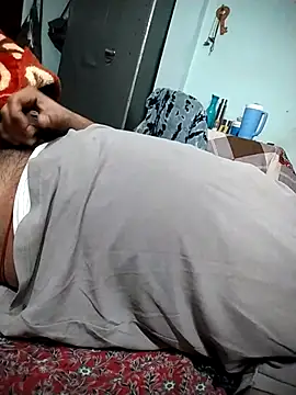 deepak939257 online show from December 18, 2025, 10:02 pm