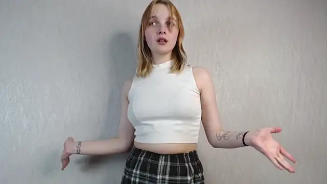 Snapshot of Catherine_Walker chatting on January 12, 2026, 3:30 pm Catherine Walker online show from January 12, 2026, 3:30 pm