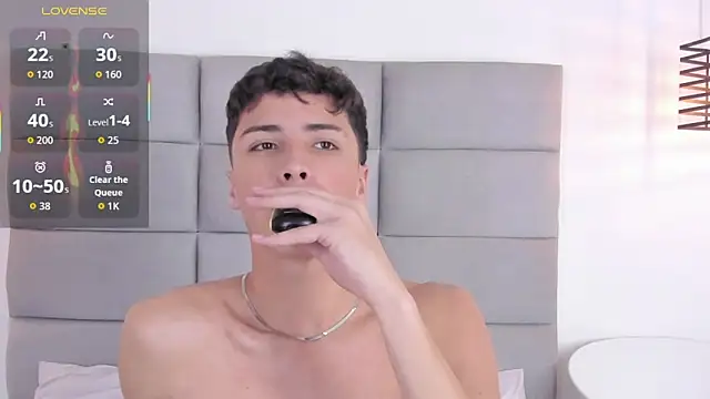 JoshClaarktt online show from March 1, 2026, 4:01 am