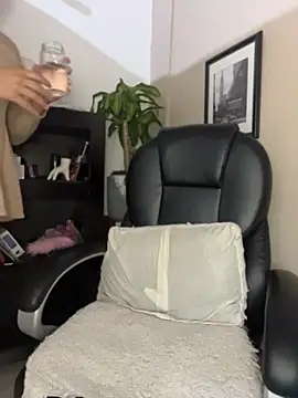 TaylorSweetI online show from July 9, 2026, 10:59 am
