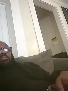 Snapshot of MrUnintentional chatting on January 8, 2026, 3:51 pm MrUnintentional online show from January 8, 2026, 3:51 pm